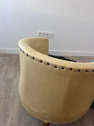 Butaca vintage piel beige