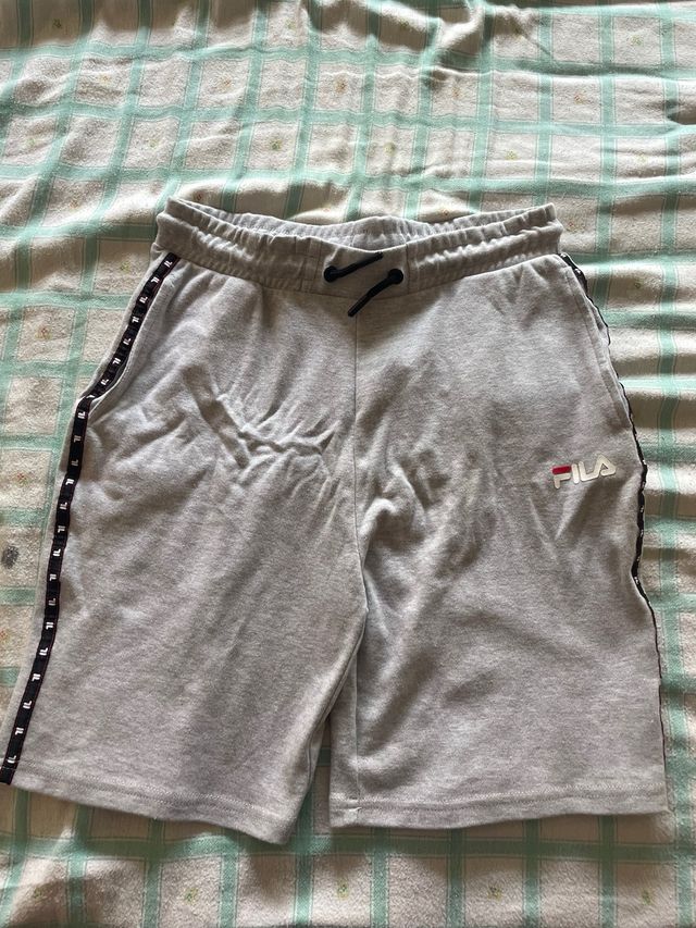 Shorts Fila Gris - Talla M
