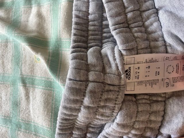 Pantalones Adidas Gris Talla M