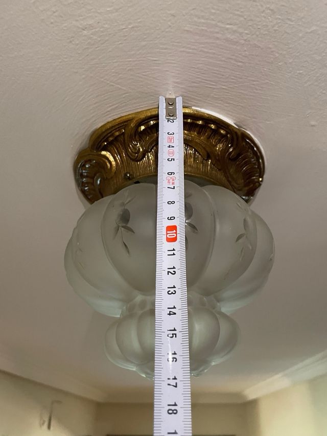 3 Apliques dorados con tulipas de cristal