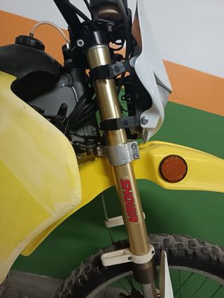 se vende o cambia suzuki rmx de 49 cc por scooter