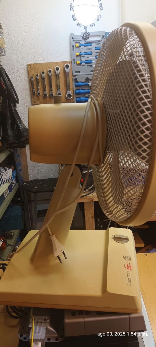 Ventilador Atlas 300 - Sobremesa