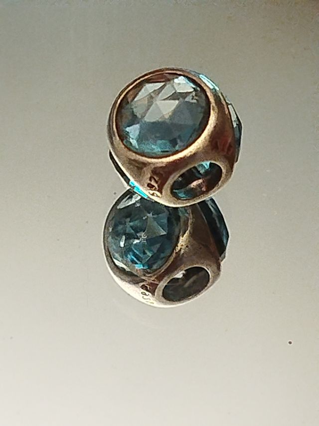 Charm Pandora Gota radiante Azul