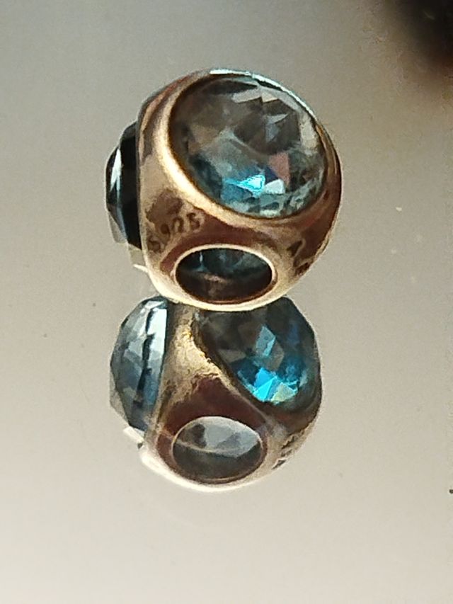 Charm Pandora Gota radiante Azul