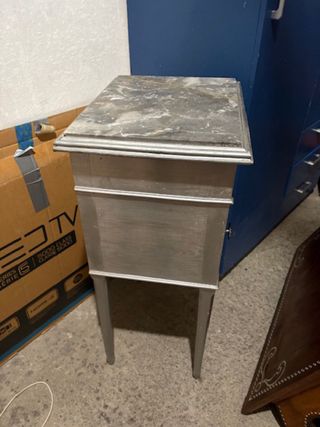 Mesita noche gris plata - mármol