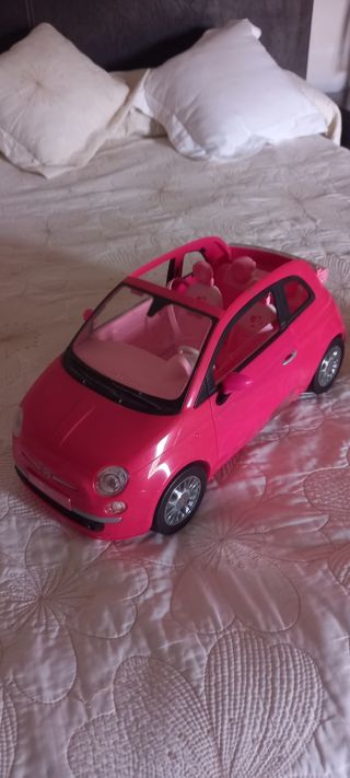 Auto rosa Barbie Fiat 500
