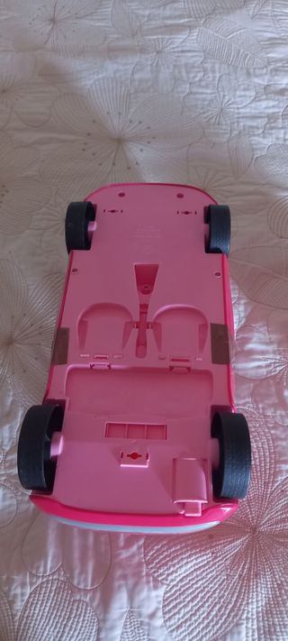 Auto rosa Barbie Fiat 500