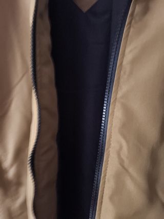 Parka marrón talla XL,44
