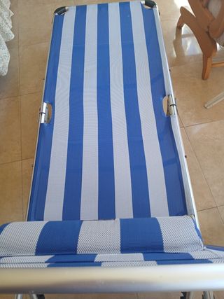 Tumbona playa Crevicor azul-blanca