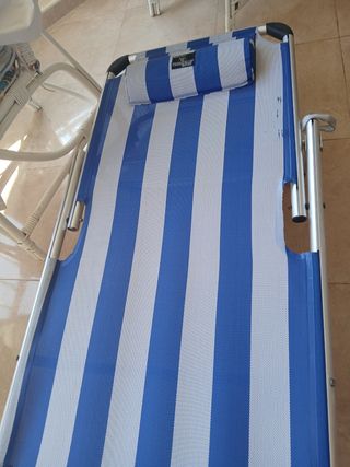 Tumbona playa Crevicor azul-blanca