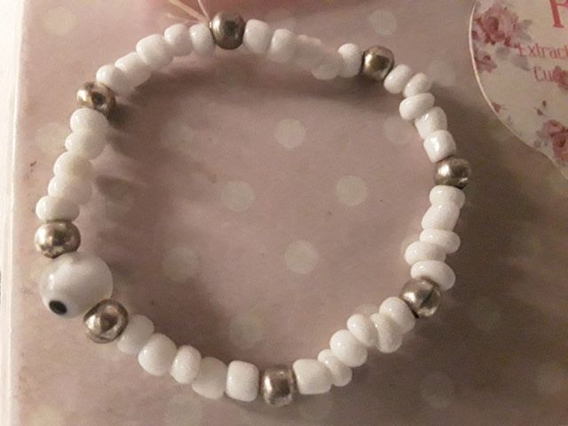 Pulsera niña plata y perla blanca,más piedras ónix