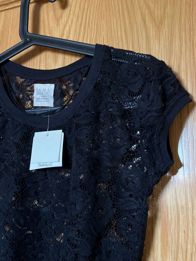 Camiseta negra La Trafaluc encaje