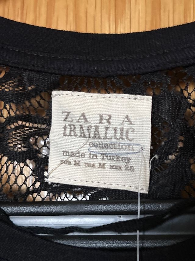 Camiseta negra La Trafaluc encaje