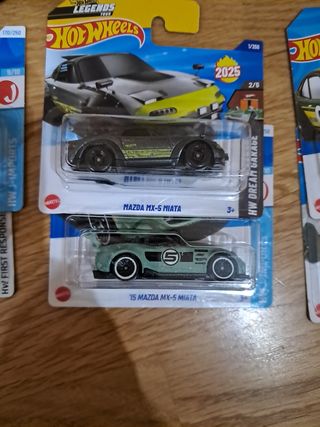 Hot Wheels - 12 coches mazda