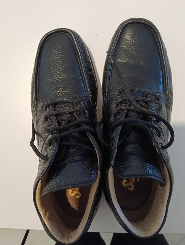 Scarponcini pelle uomo neri