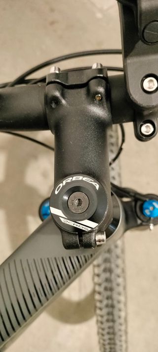 Orbea ALMA M30 MTB - Bicicleta carbono
Talla M