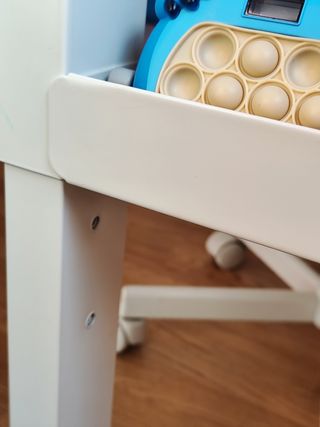 Escritorio blanco + silla