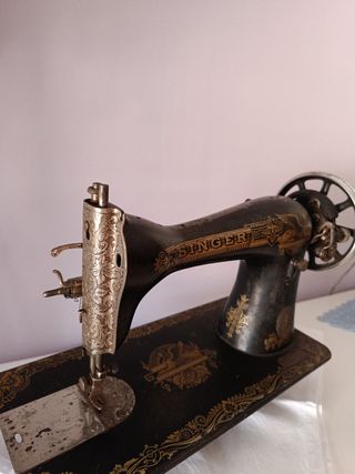 Máquina coser Singer antigua