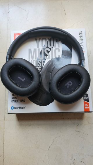 Auriculares JBL Tune 760NC - Noise Cancelling