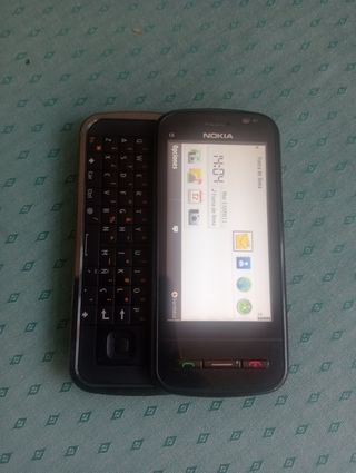 Nokia C6 - Teléfono móvil negro