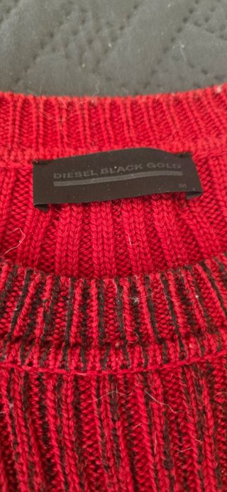 Jersey Diesel Black Gold Rojo Deshilachado 