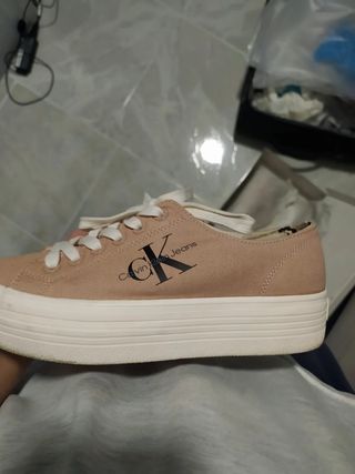 Zapatillas Calvin Klein beige plataforma