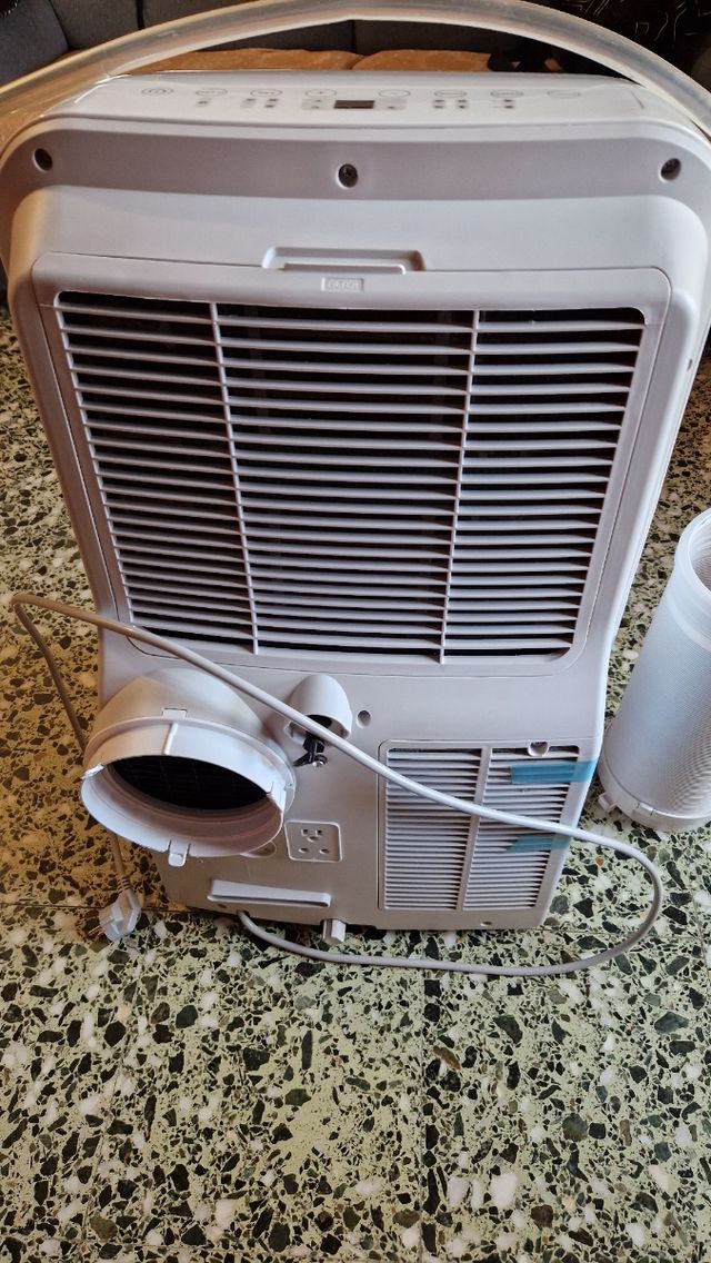 Aire acondicionado Midea portátil