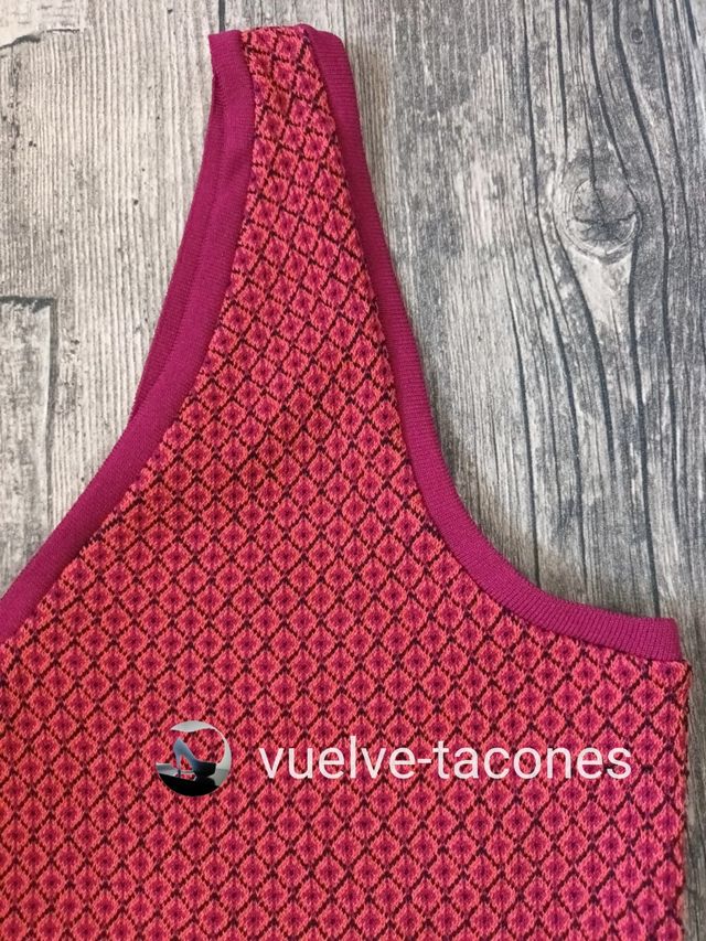 Crop top punto escote pico ZARA * talla L
