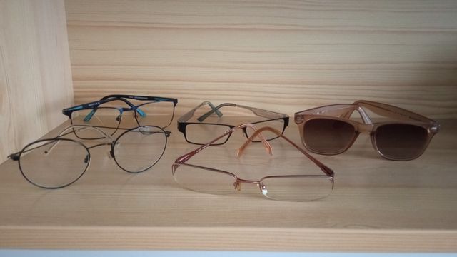 5 Monturas gafas - varios estilos.