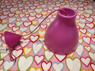 Lampara techo IKEA rosa