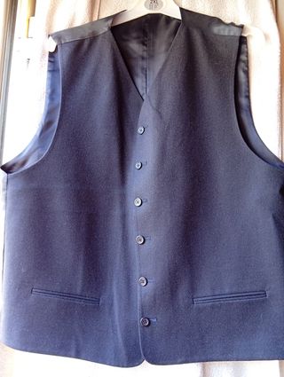 Chaleco negro elegante 52