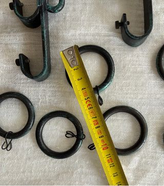 Soportes cortina metal - 2uds y argollas