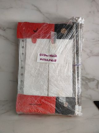 Estantería para armario