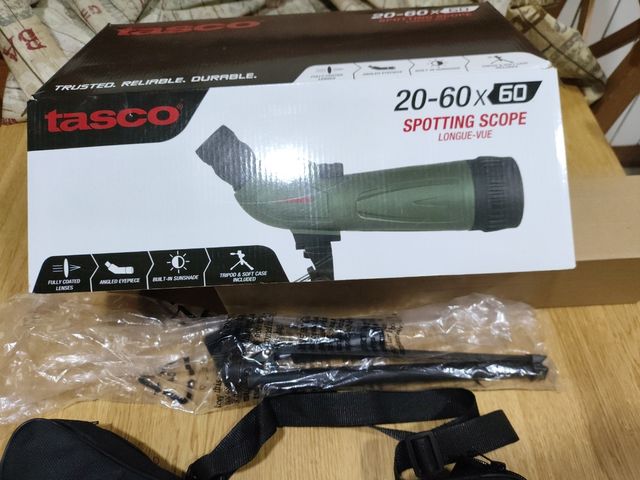Telescopio Tasco 20-60x60