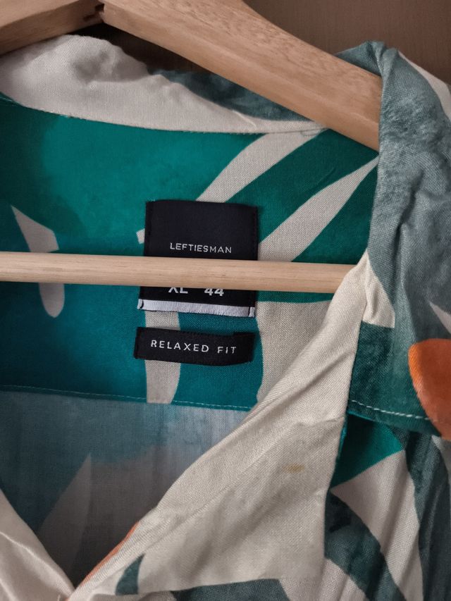 Camisa hawaiana verde-naranja