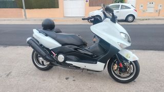 Yamaha TMax 500 xp