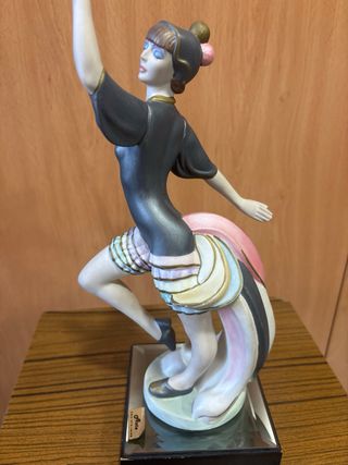Figura bailarina Axia años 80