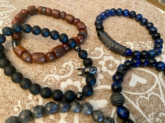 Lote 30 Pulseras.Venta en conjunto.Precio unitario