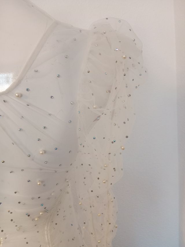 Vestido blanco pedreria fiesta transparente