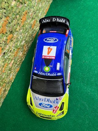 Ford Focus WRC – Escala 1:18 – IXO