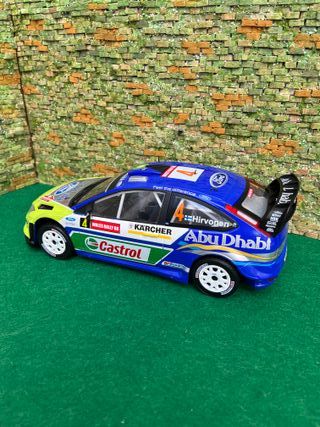 Ford Focus WRC – Escala 1:18 – IXO
