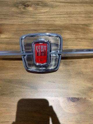 Rejilla frontal Seat 600