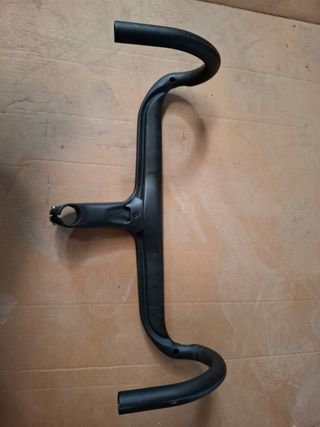 Manillar carbono Aeolus 44x120