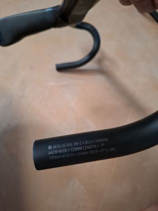 Manillar carbono Aeolus 44x120