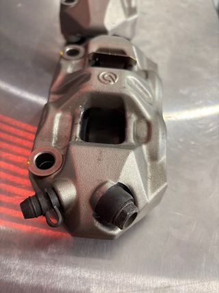 Pinzas  radiales Brembo Ducati/KTM
