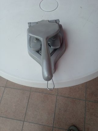 Hamburguesera manual antigua