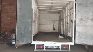 Camión Nissan Cabstar