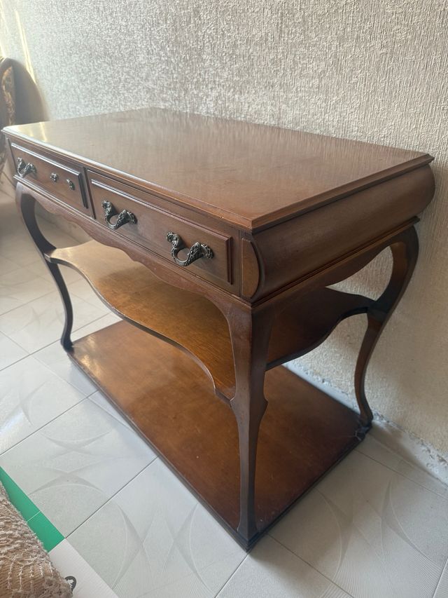 Mesa consola antigua de madera urge venta