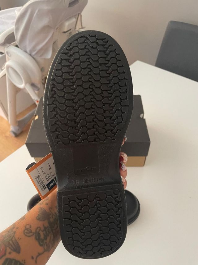 Zapatos trabajo Portwest negros