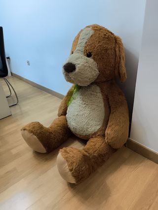 Peluche Perro Gigante. Nuevo.